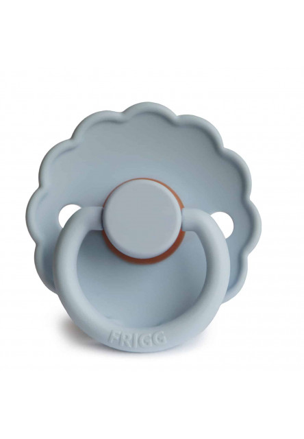 Cumlík frigg daisy powder blue, +6m, kaučuk